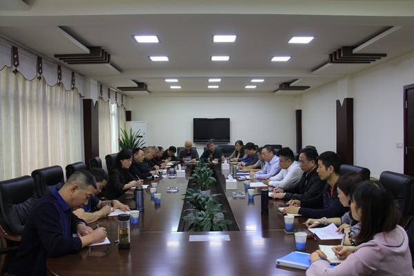 公司傳達(dá)學(xué)習(xí)集團(tuán)公司鐘杰董事長(zhǎng)在省水發(fā)集團(tuán)“啟航班”結(jié)業(yè)典禮上的講話(huà)精神 